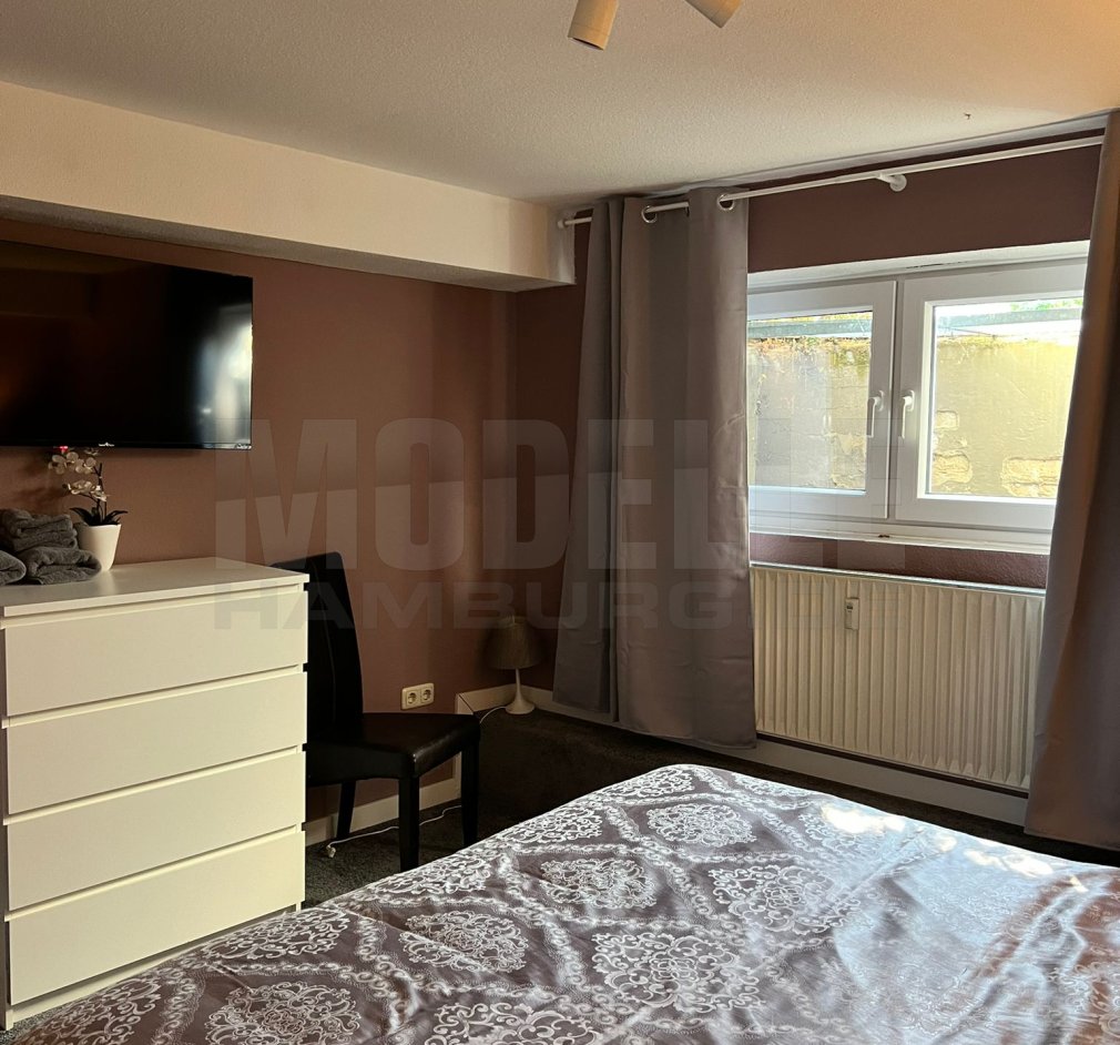 *** NEU RENOVIERTES APARTMENT ***