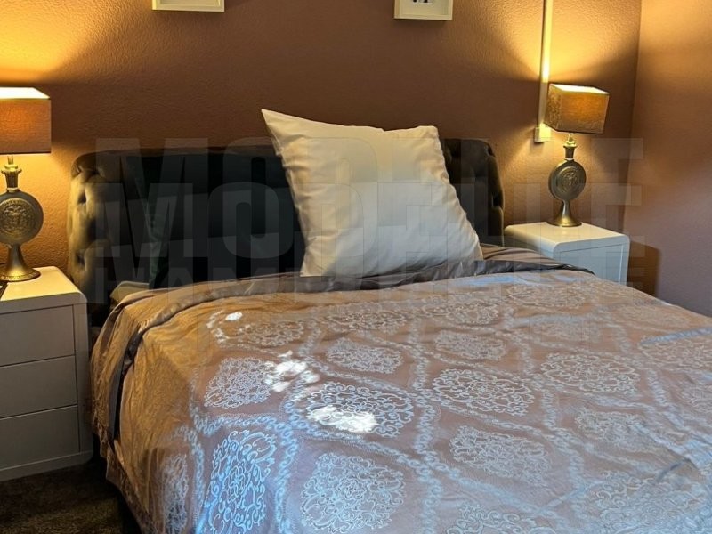 *** NEU RENOVIERTES APARTMENT ***