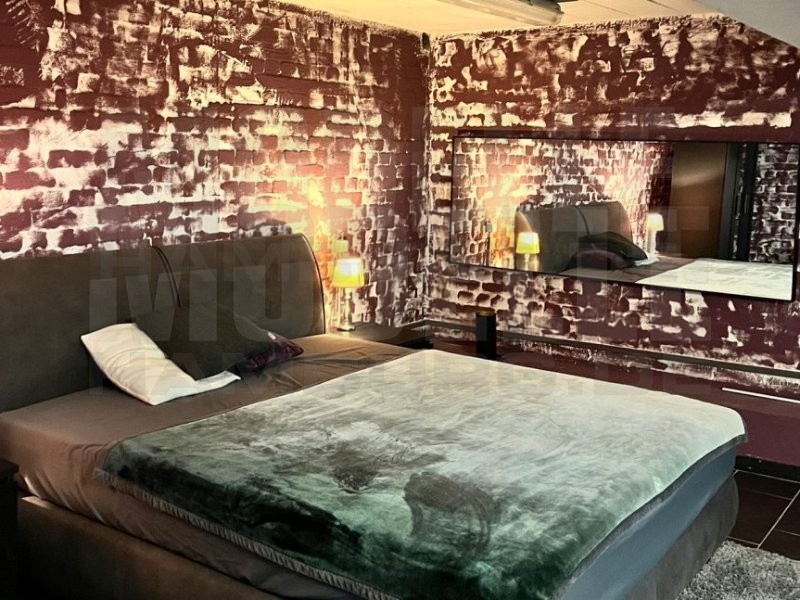 *** NEU RENOVIERTES APARTMENT ***