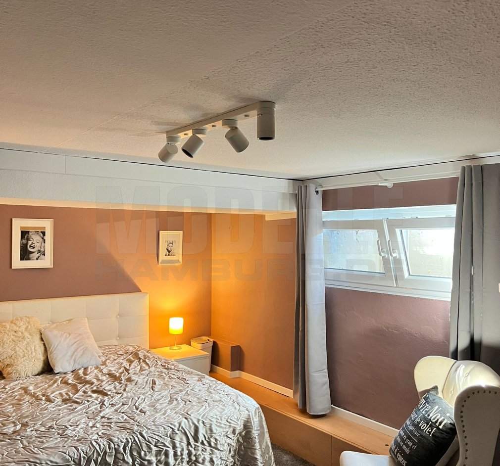*** NEU RENOVIERTES APARTMENT ***