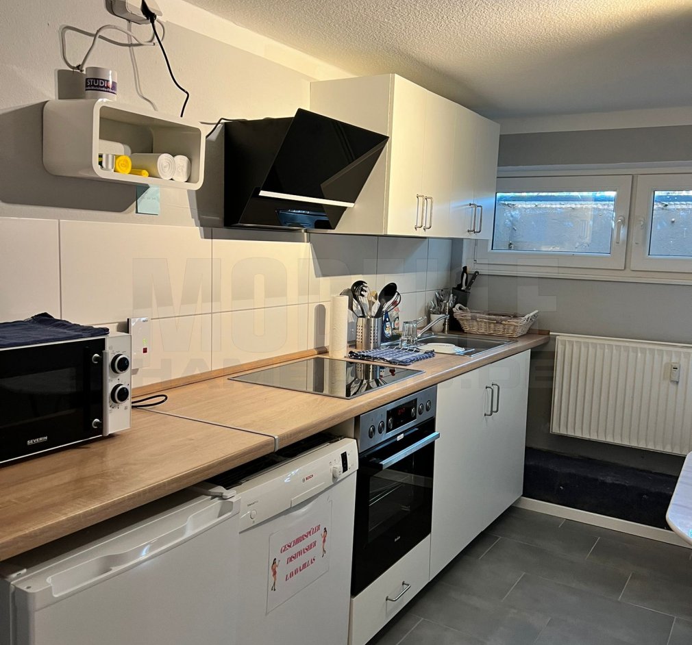 *** NEU RENOVIERTES APARTMENT ***