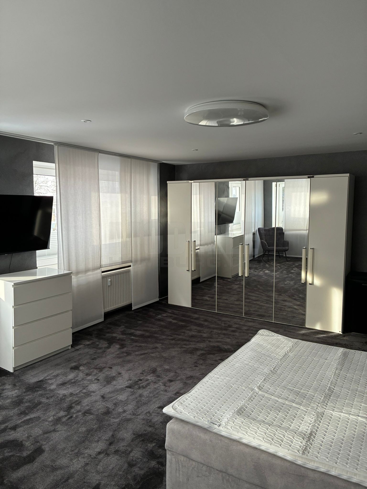 Luxus Apartment und Top Verdienstmöglichkeit ..