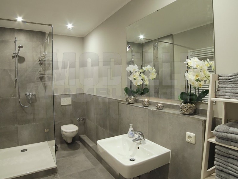 Luxus Apartment und Top Verdienstmöglichkeit ..